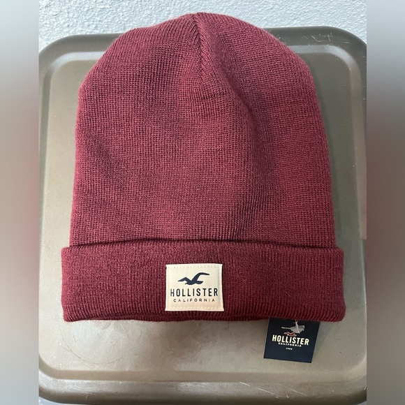 Hollister Other - Hollister Men's Maroon Beanie